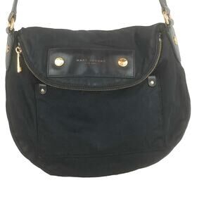 Marc Jacobs New York Crossbody Bag Black Gold Hue Hardware Preppy Natasha Nylon